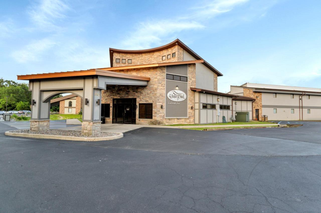 Waterbird Lakeside Inn Chesterton Exterior photo